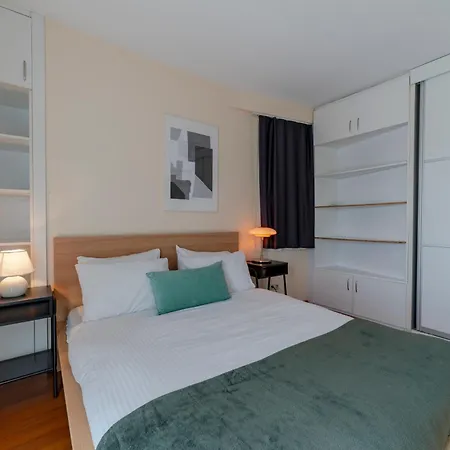 With Bosphurs View Apartment