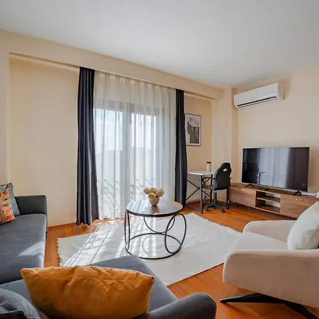 With Bosphurs View Apartment Istanbul