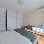 Apartment With Bosphurs View *